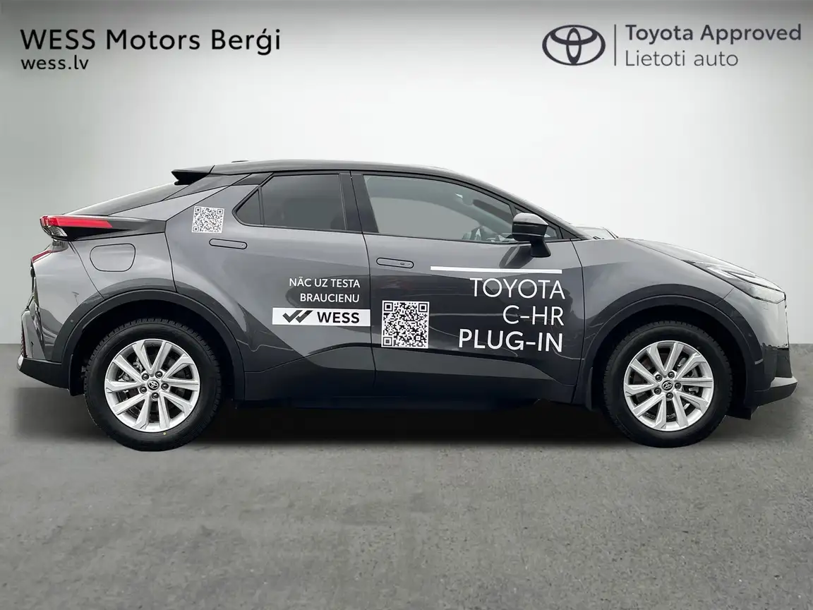 TOYOTA C-HR