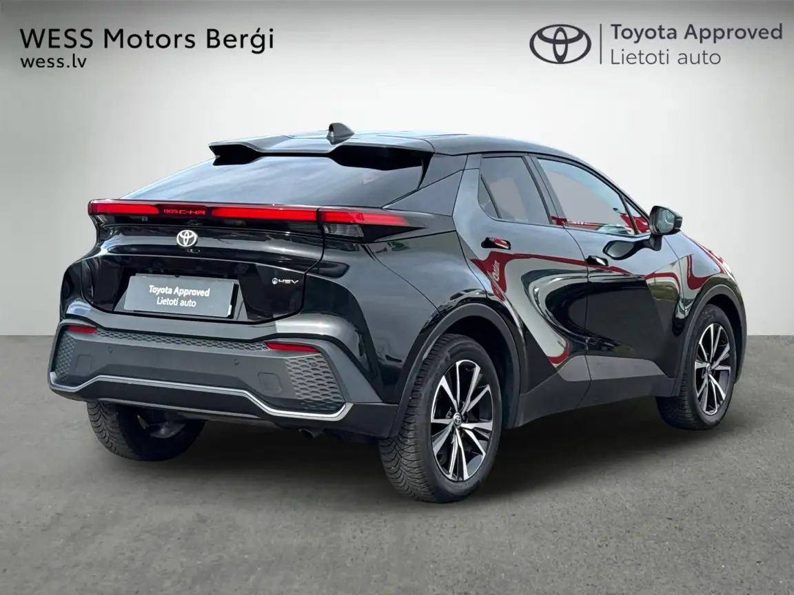 TOYOTA C-HR