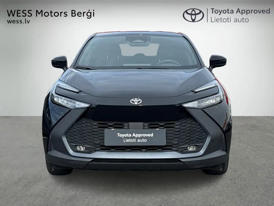 TOYOTA C-HR