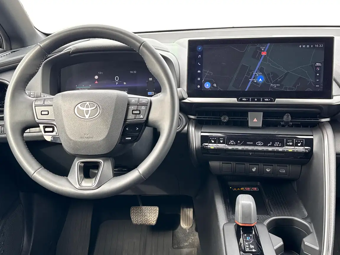 TOYOTA C-HR