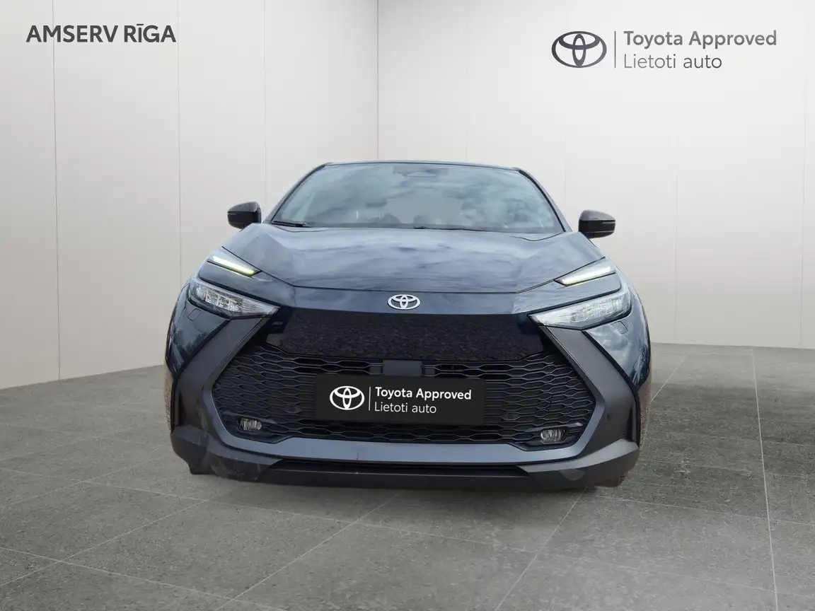 TOYOTA C-HR
