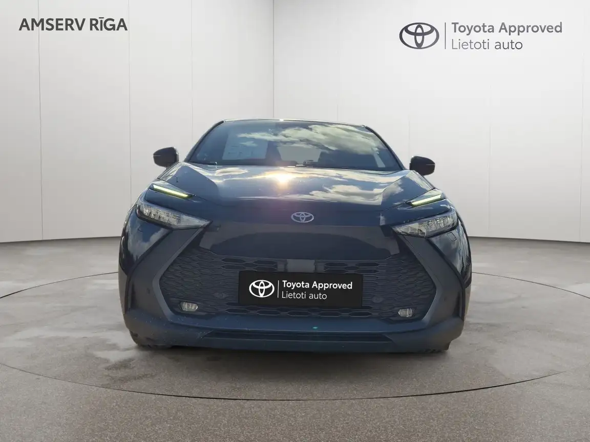 TOYOTA C-HR
