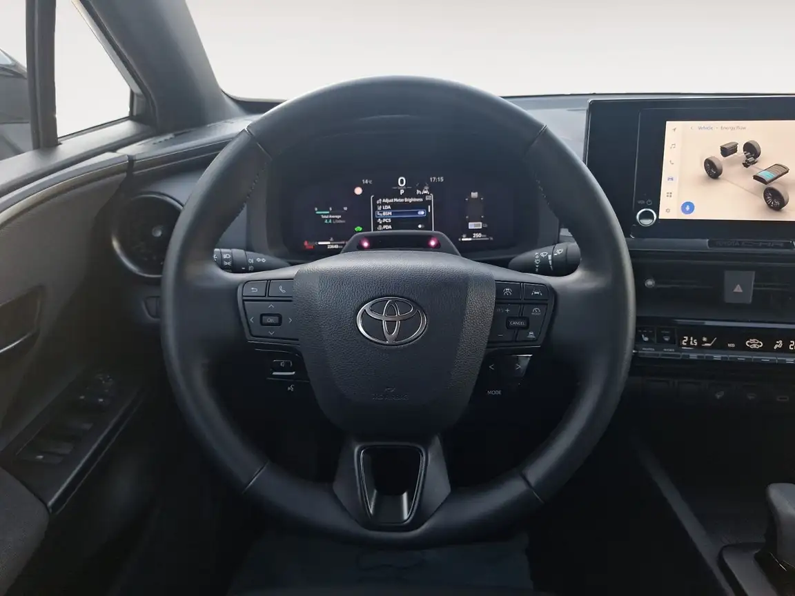 TOYOTA C-HR