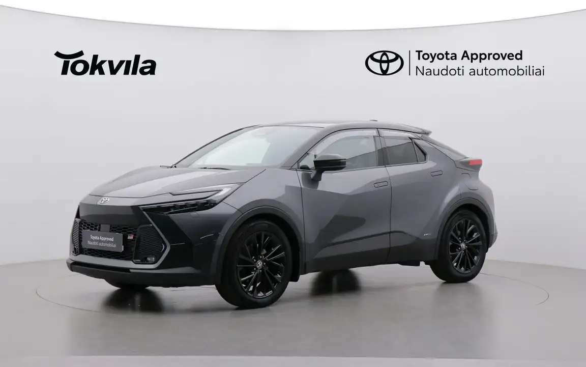 TOYOTA C-HR