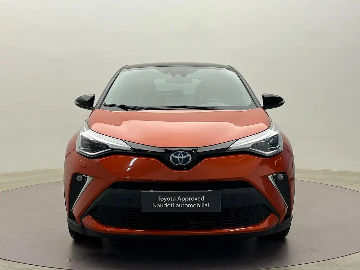 TOYOTA C-HR