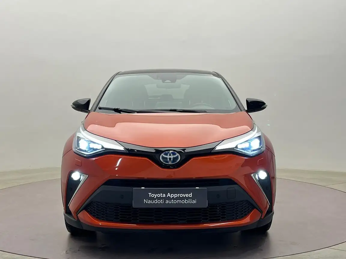 TOYOTA C-HR