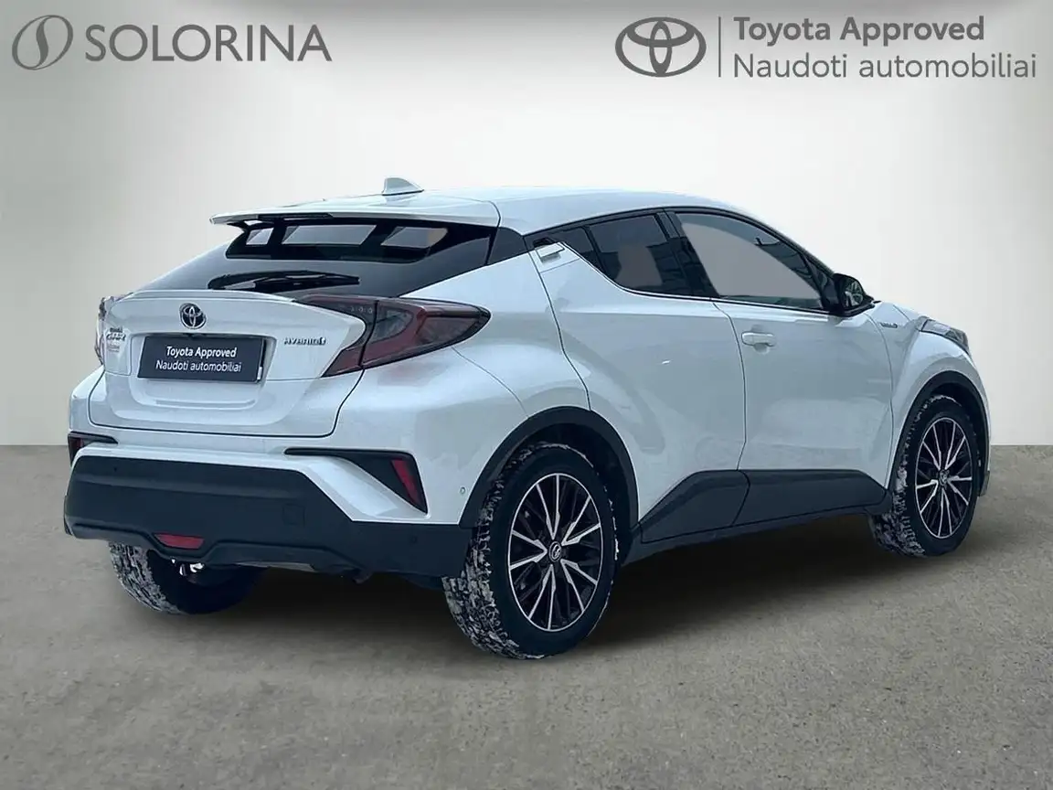 TOYOTA C-HR