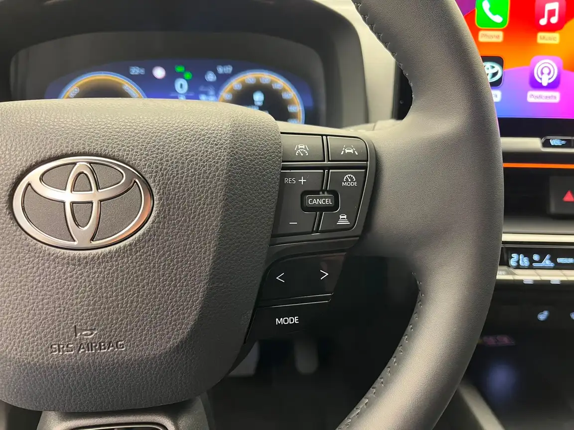 TOYOTA C-HR