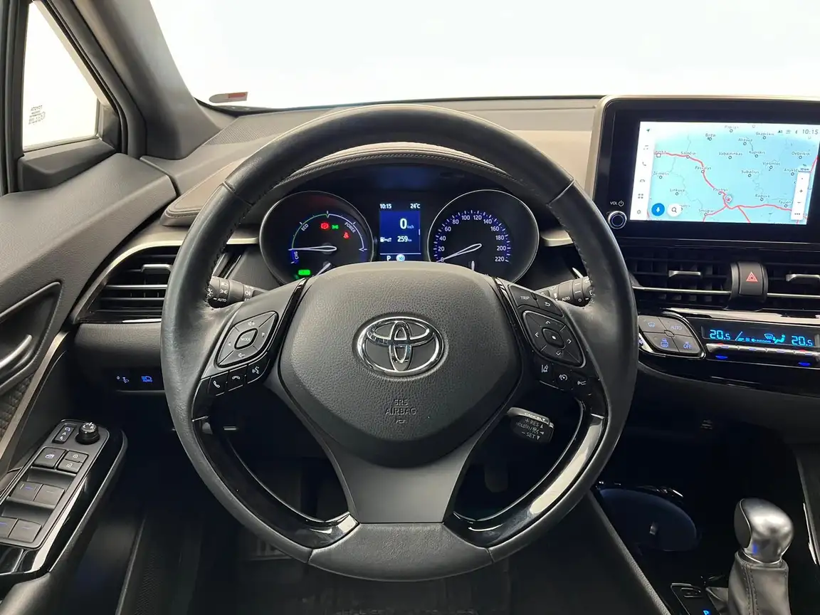 TOYOTA C-HR