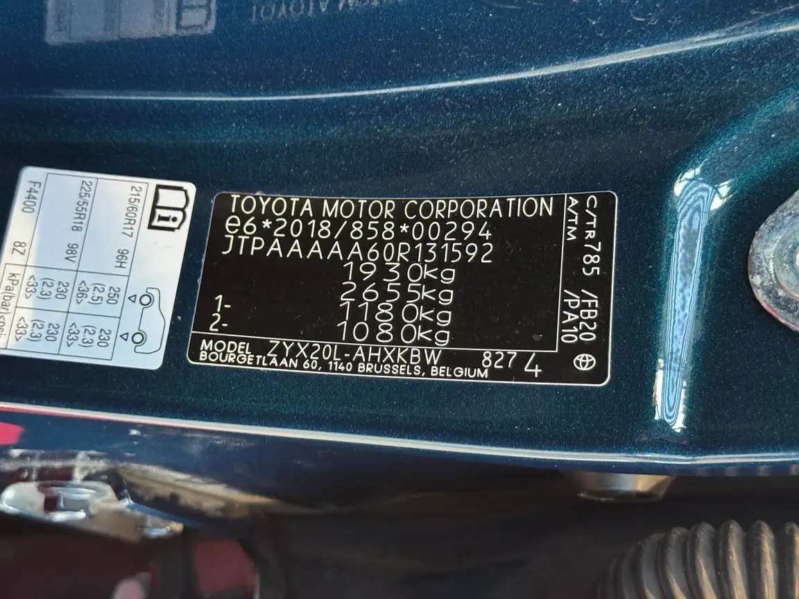 TOYOTA C-HR