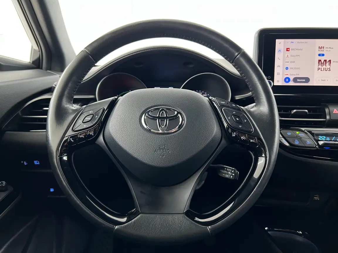 TOYOTA C-HR