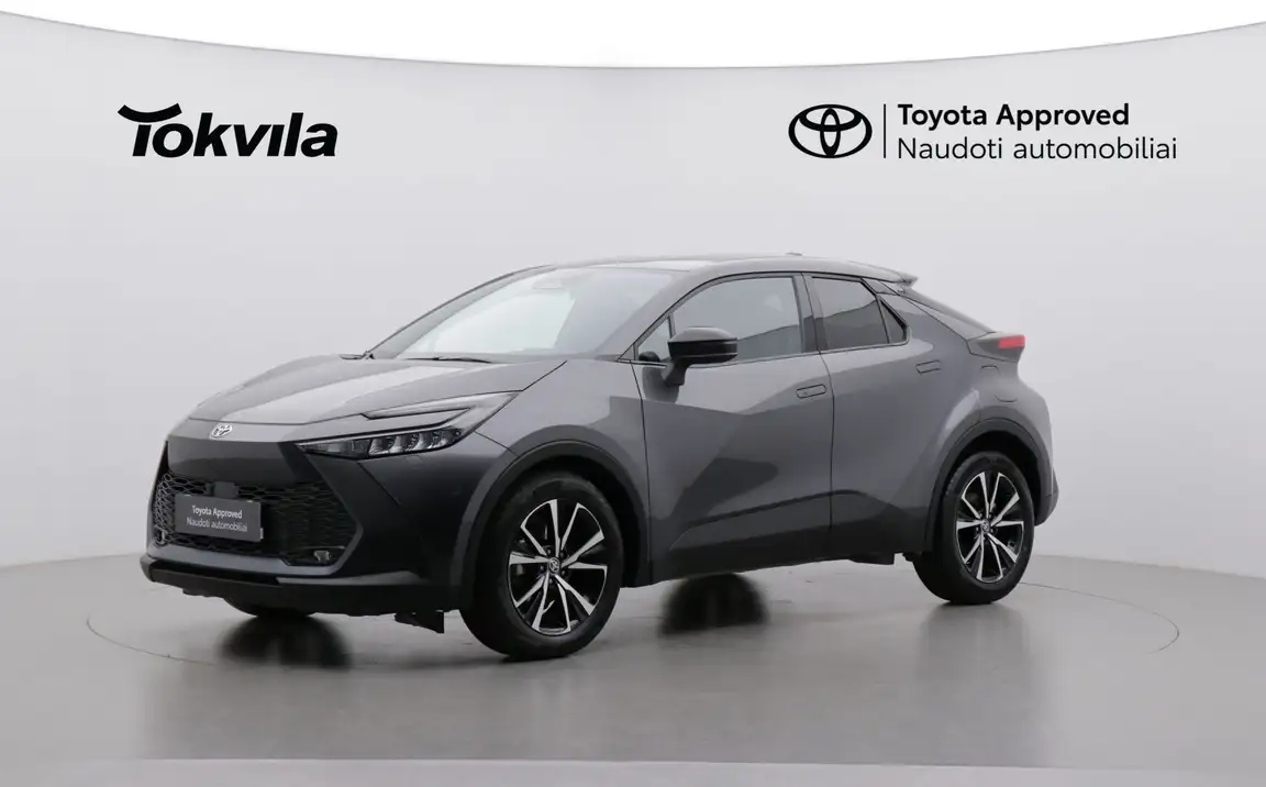 TOYOTA C-HR