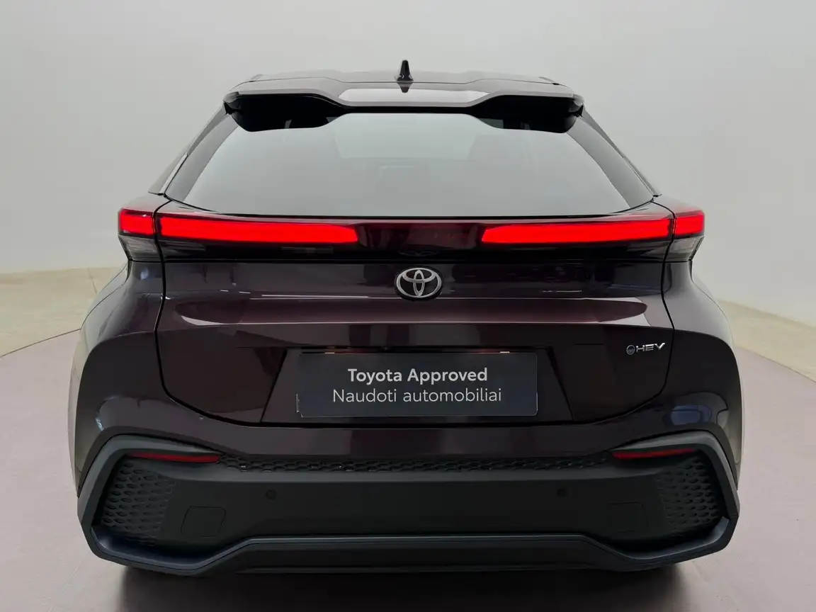 TOYOTA C-HR