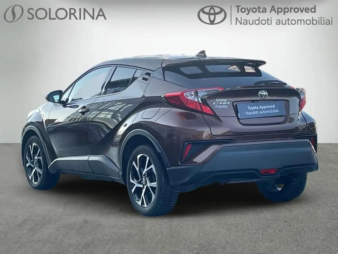 TOYOTA C-HR