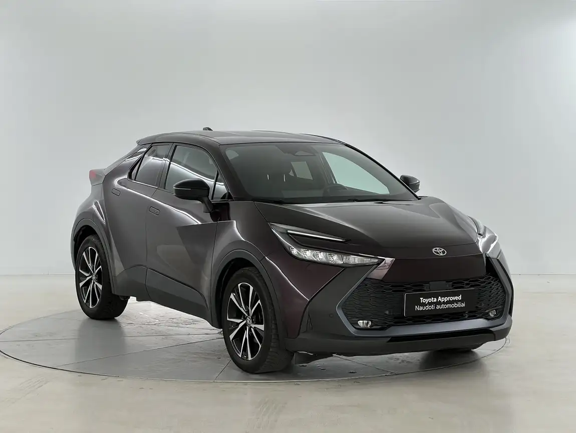 TOYOTA C-HR