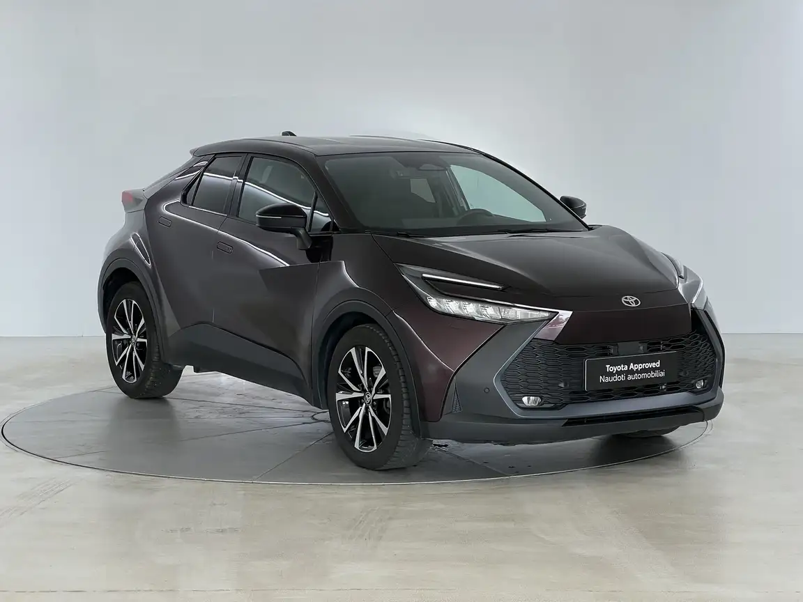 TOYOTA C-HR