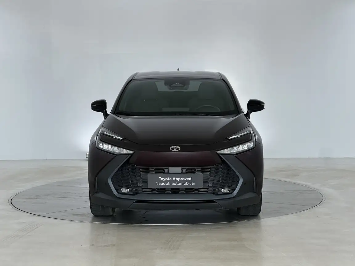 TOYOTA C-HR