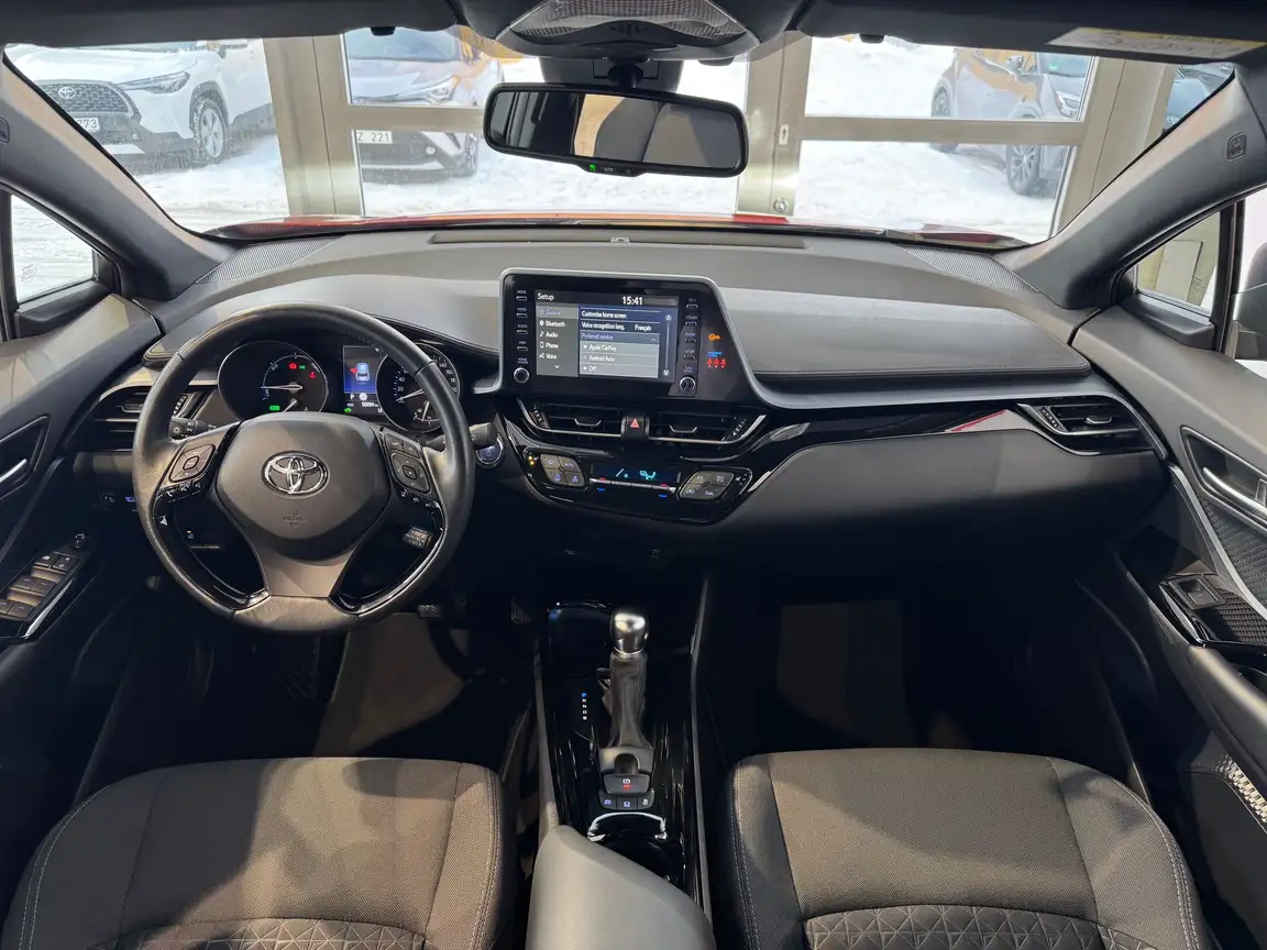 TOYOTA C-HR