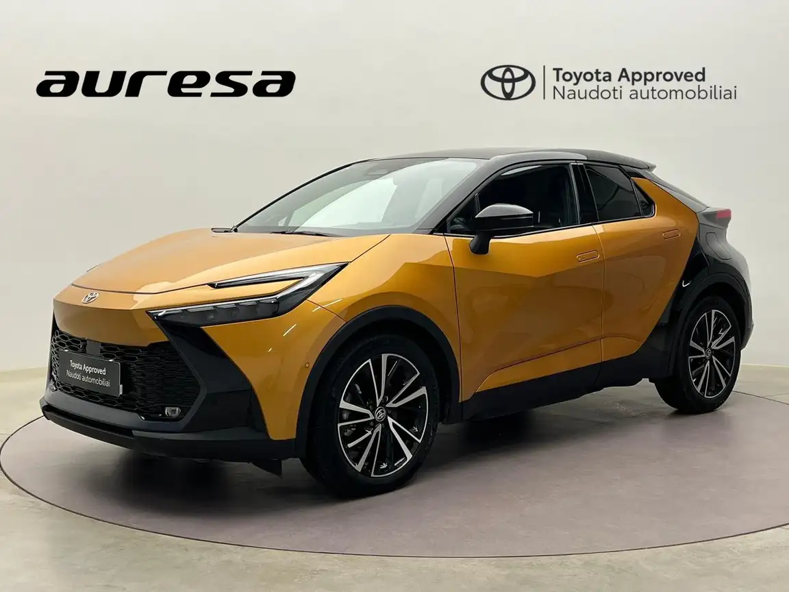 TOYOTA C-HR