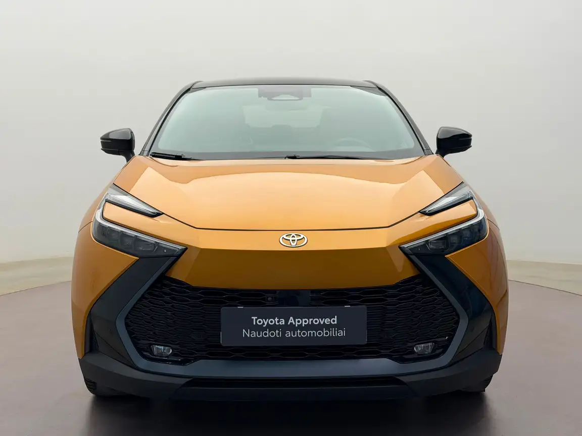 TOYOTA C-HR