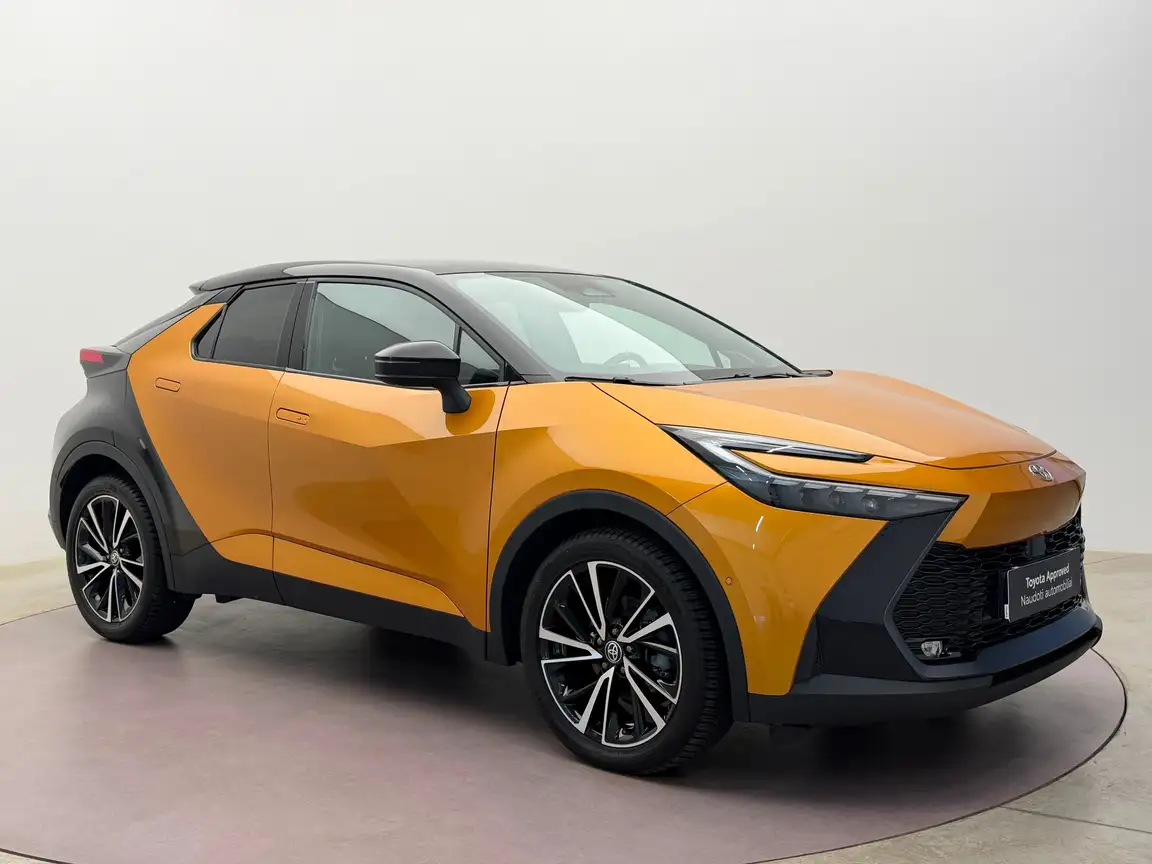 TOYOTA C-HR