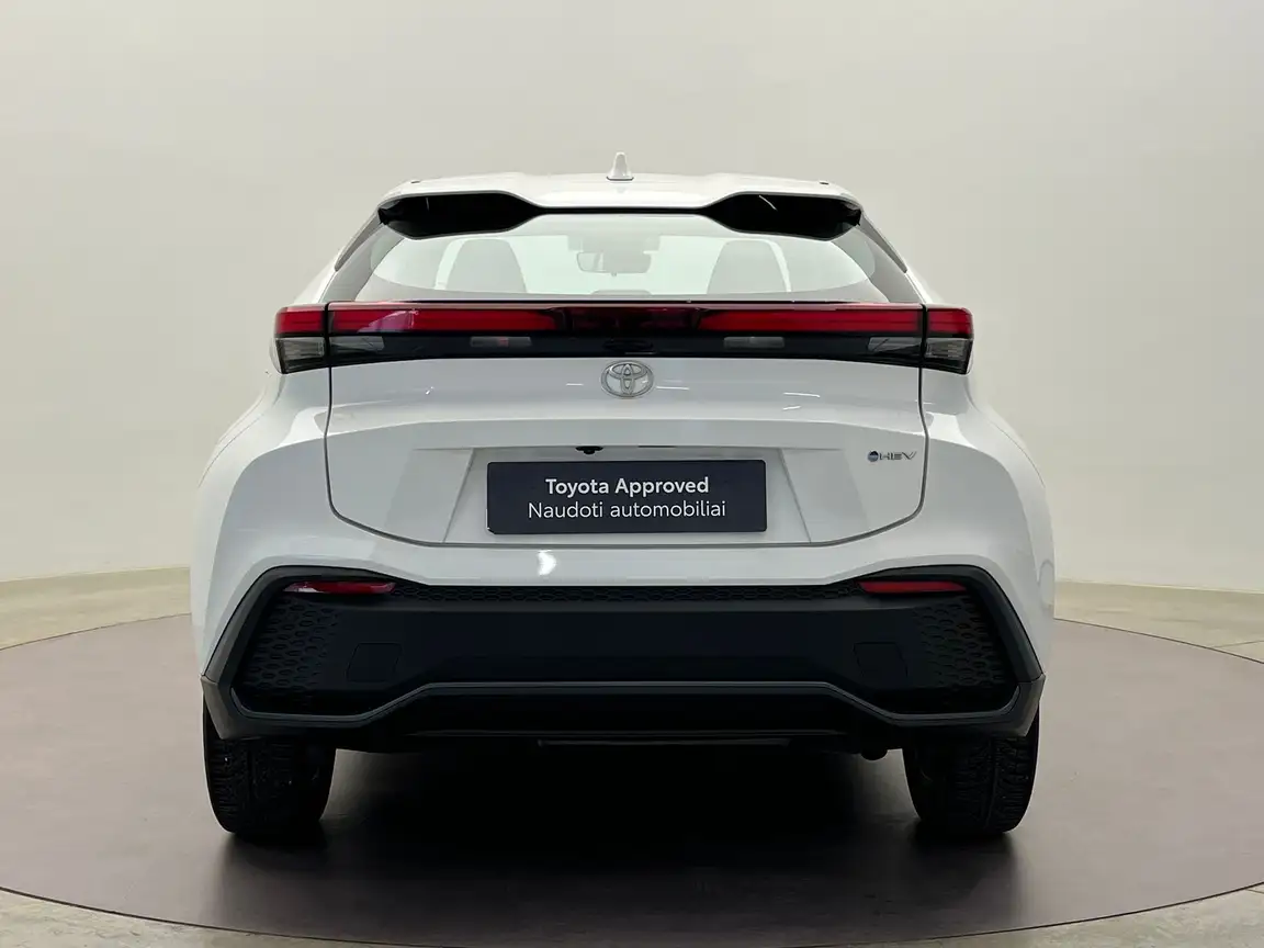 TOYOTA C-HR