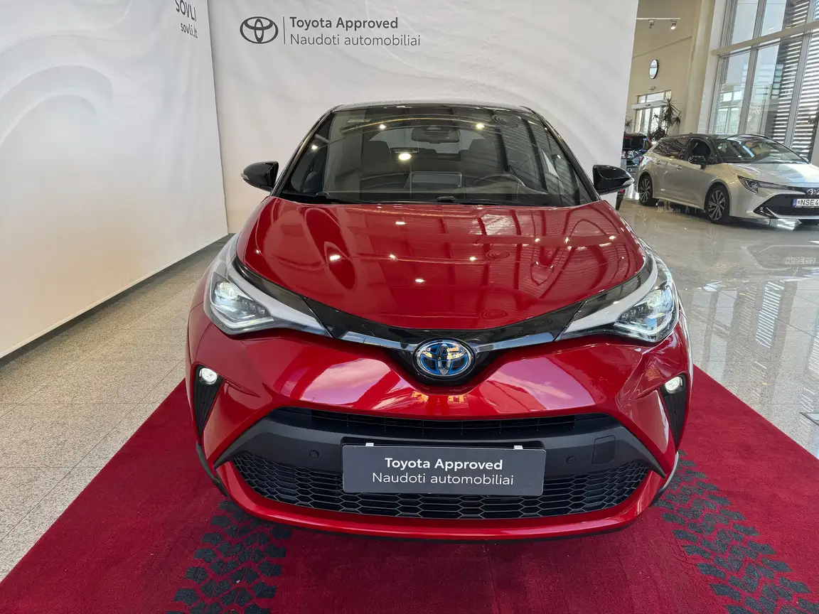 TOYOTA C-HR