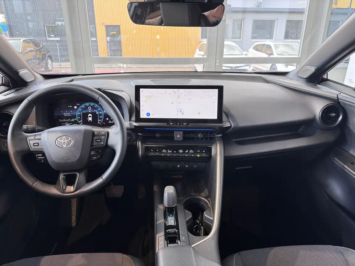 TOYOTA C-HR