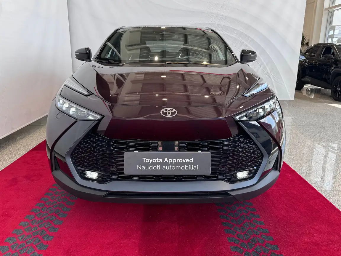 TOYOTA C-HR