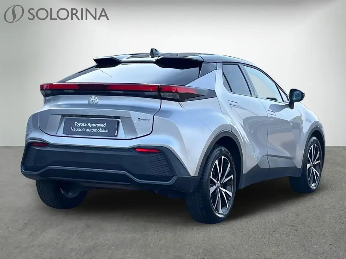 TOYOTA C-HR