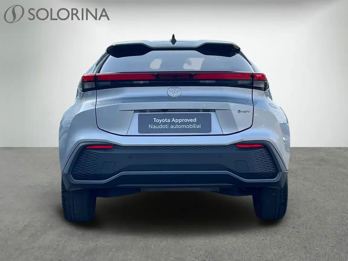 TOYOTA C-HR