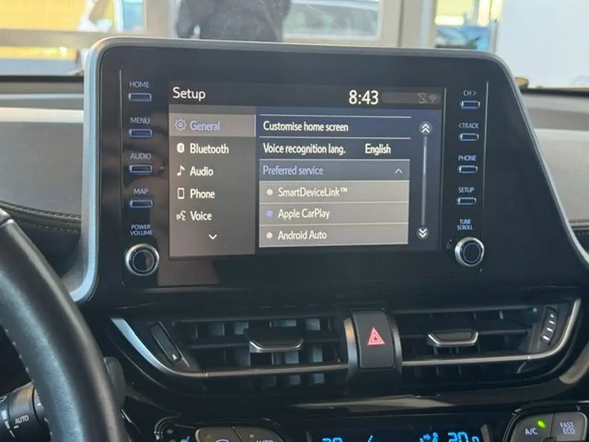 TOYOTA C-HR
