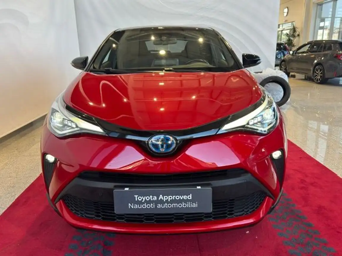 TOYOTA C-HR