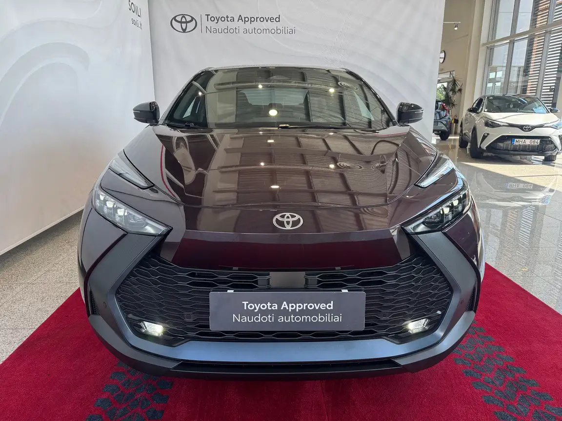 TOYOTA C-HR