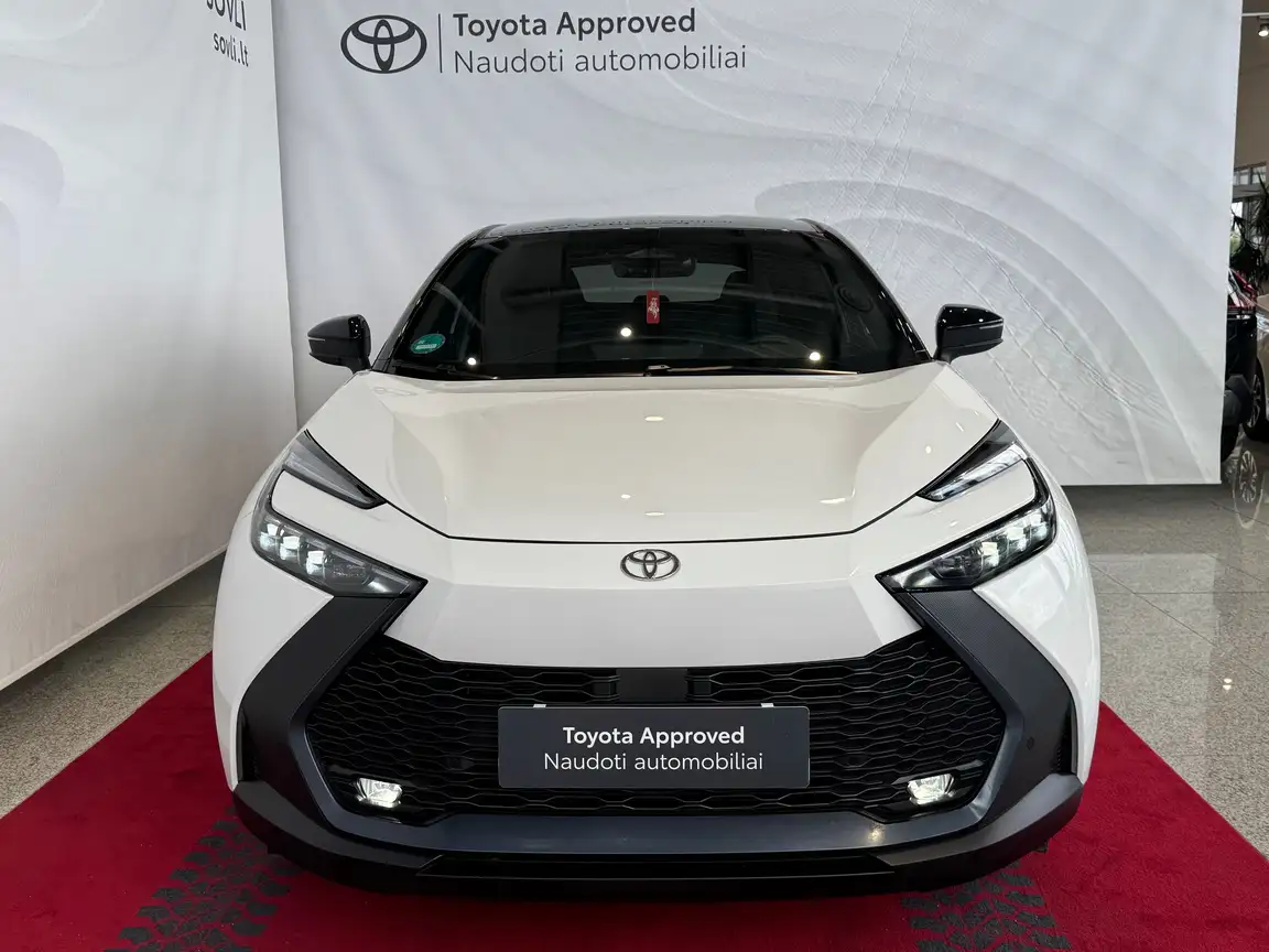 TOYOTA C-HR