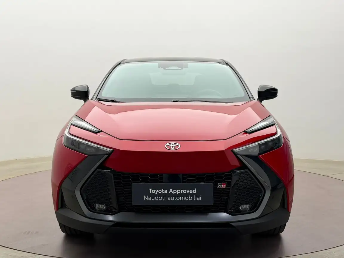 TOYOTA C-HR