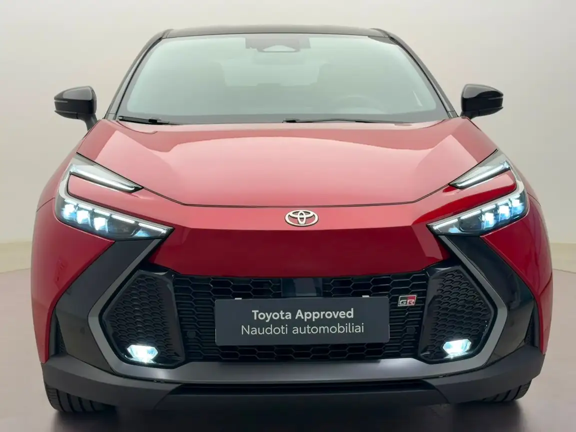 TOYOTA C-HR