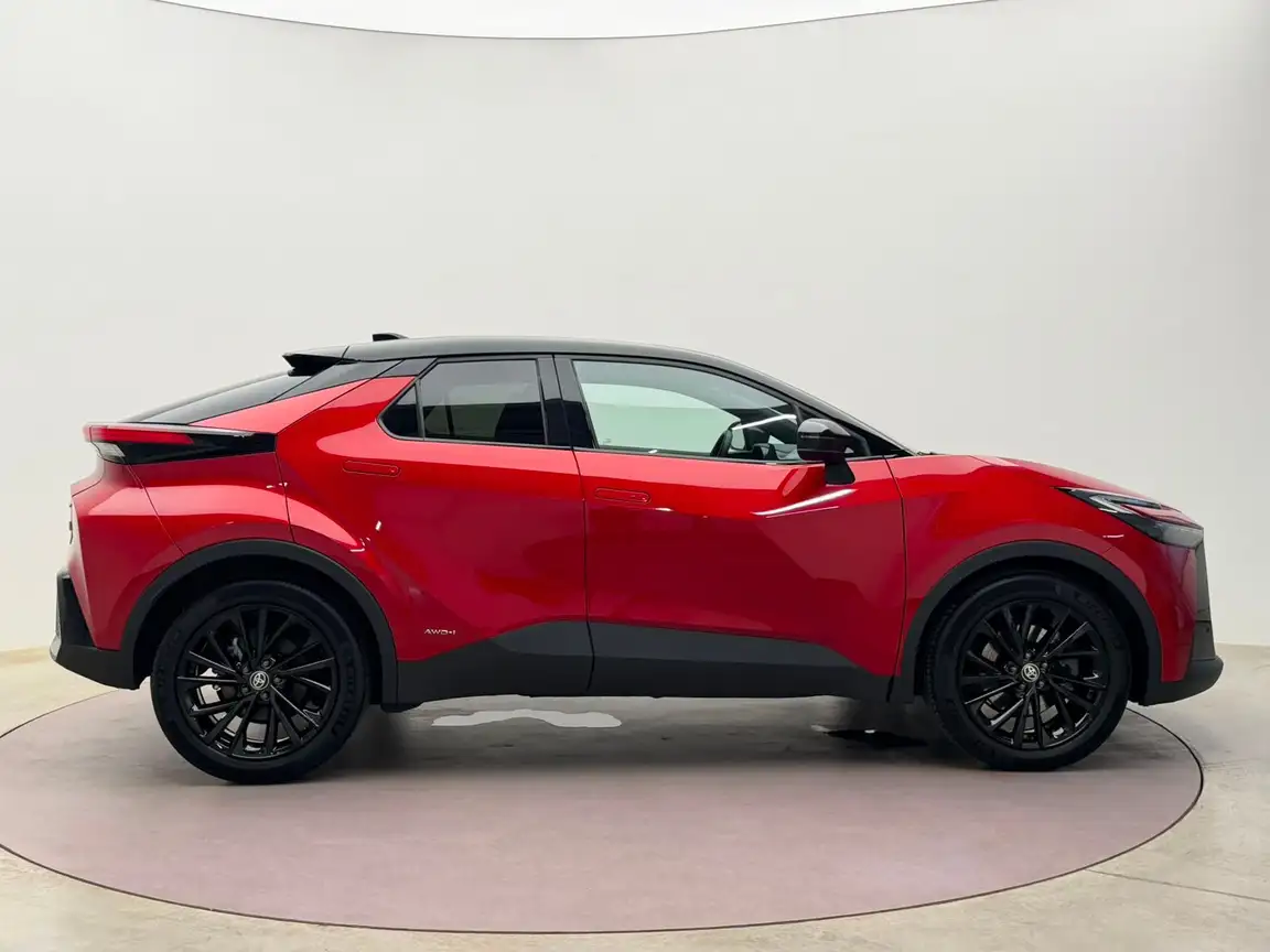 TOYOTA C-HR
