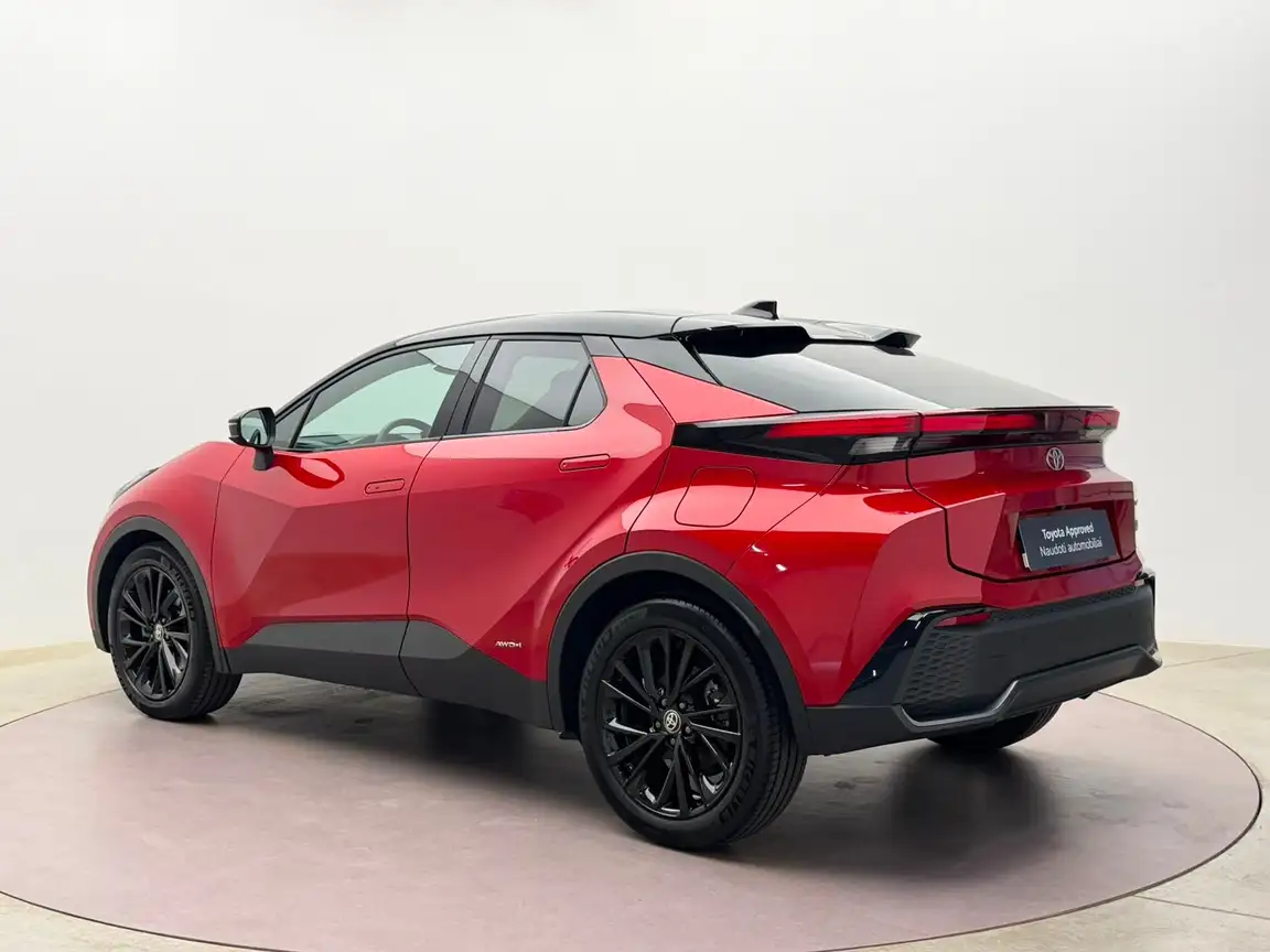 TOYOTA C-HR