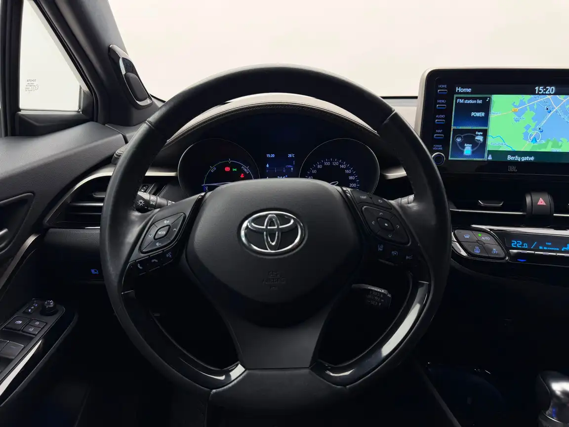 TOYOTA C-HR