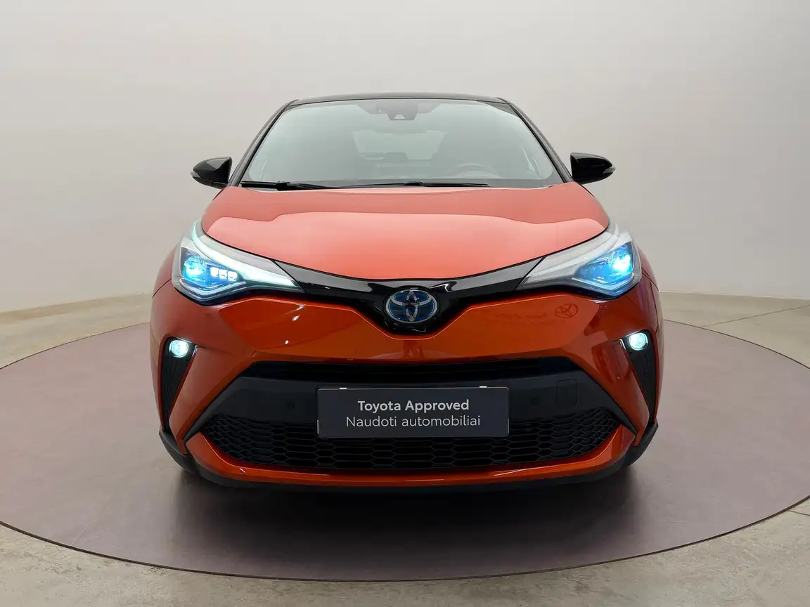 TOYOTA C-HR