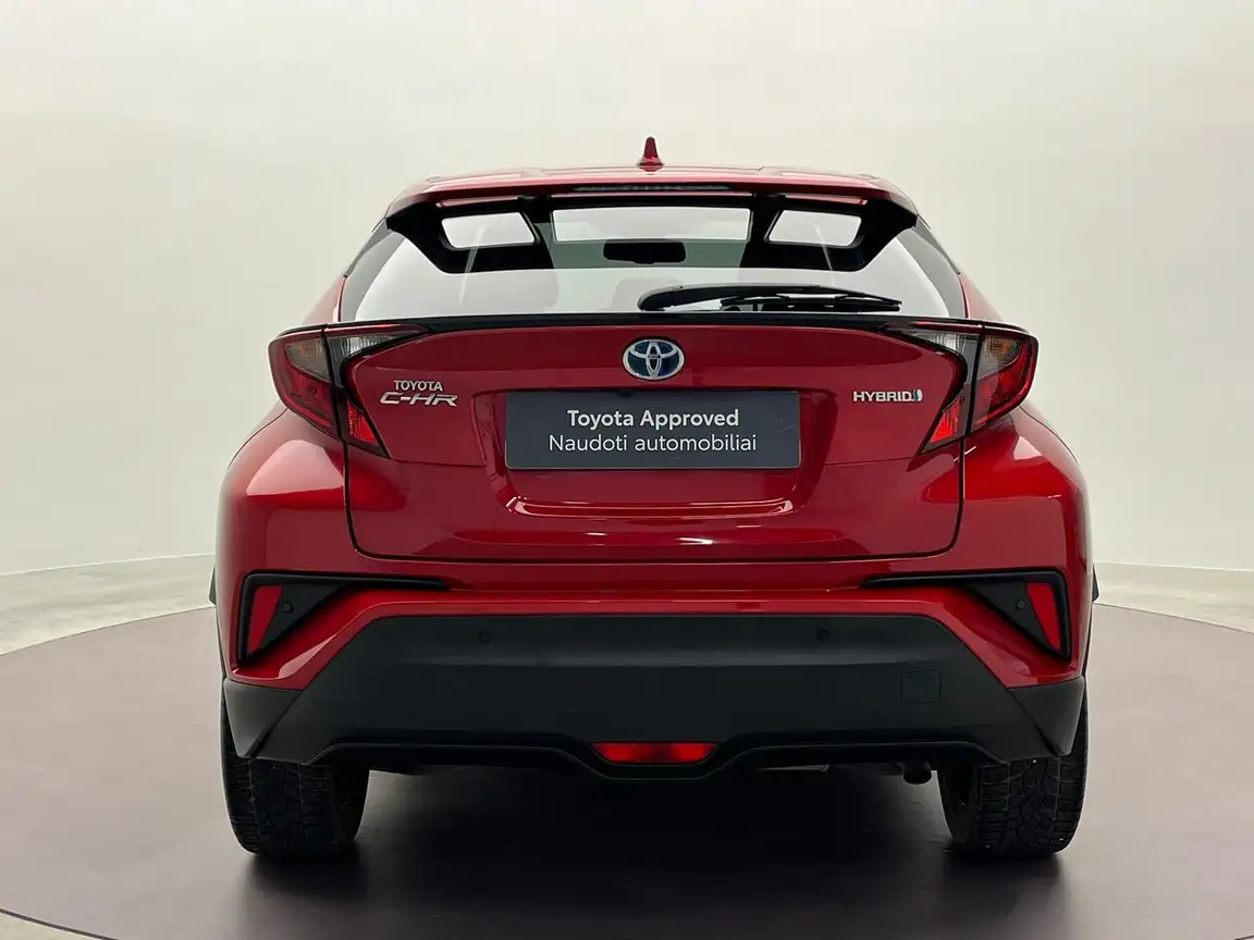 TOYOTA C-HR