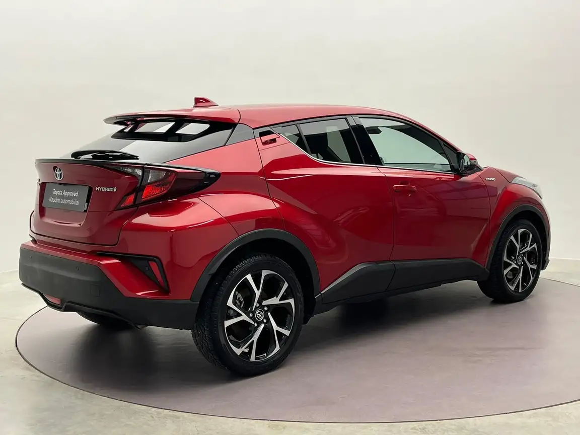 TOYOTA C-HR