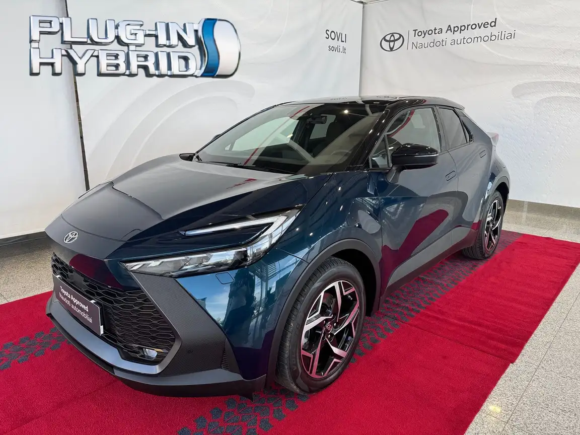TOYOTA C-HR