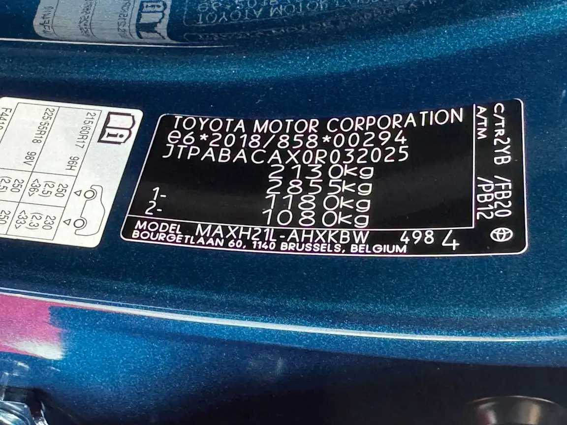 TOYOTA C-HR