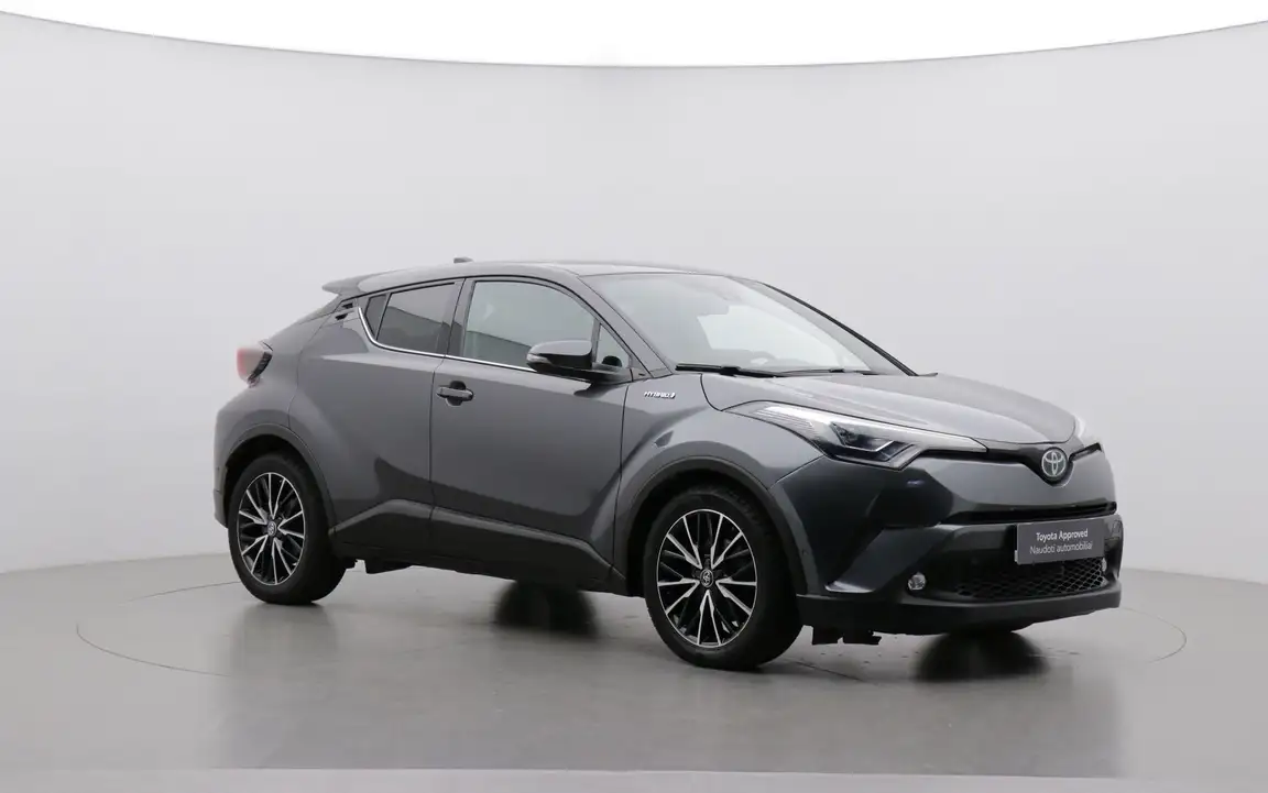 TOYOTA C-HR