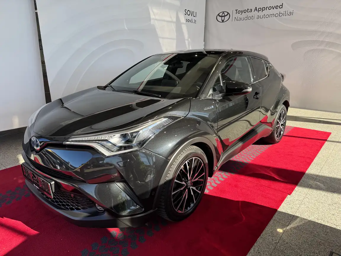 TOYOTA C-HR