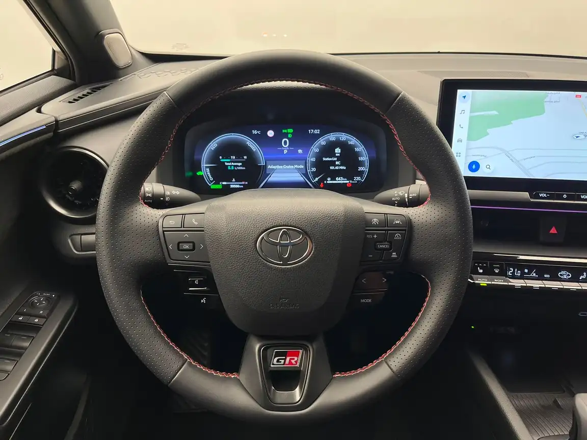 TOYOTA C-HR