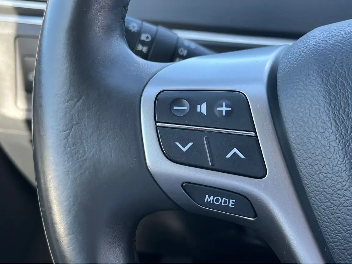 TOYOTA VERSO