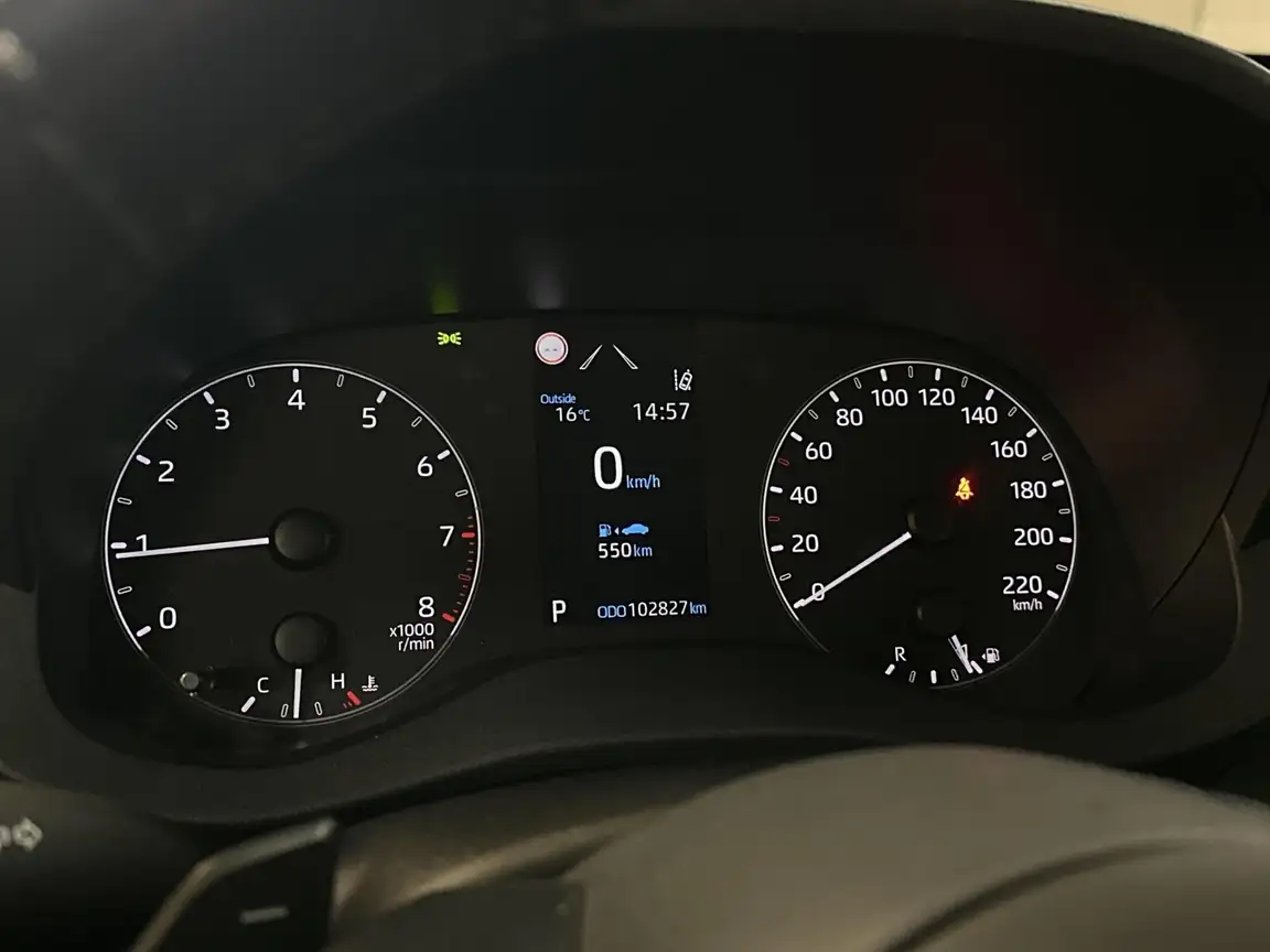 TOYOTA YARIS